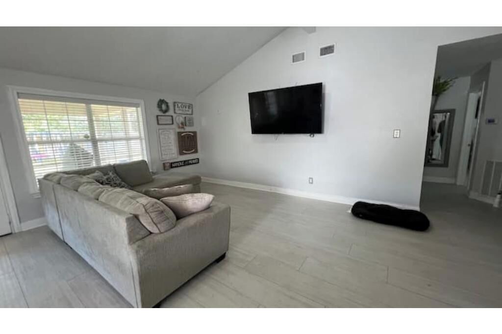 Photo of Livingroom in Houston