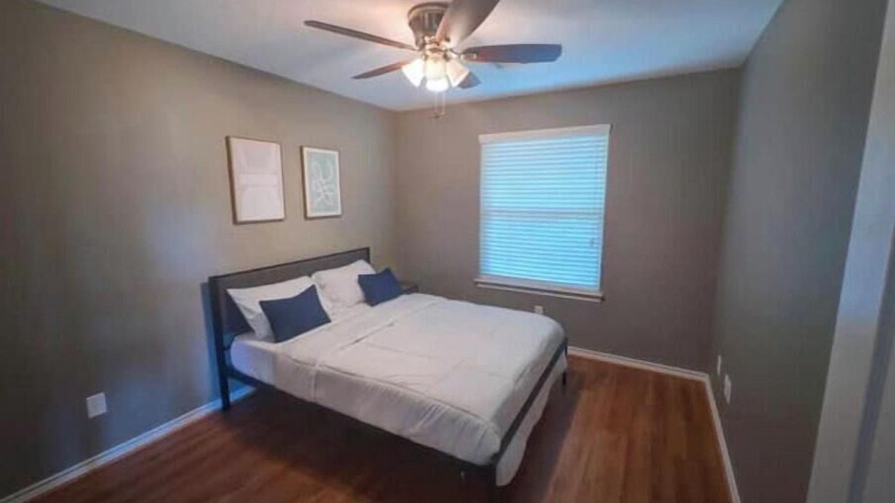 Photo of Bedroom in Roman Forest