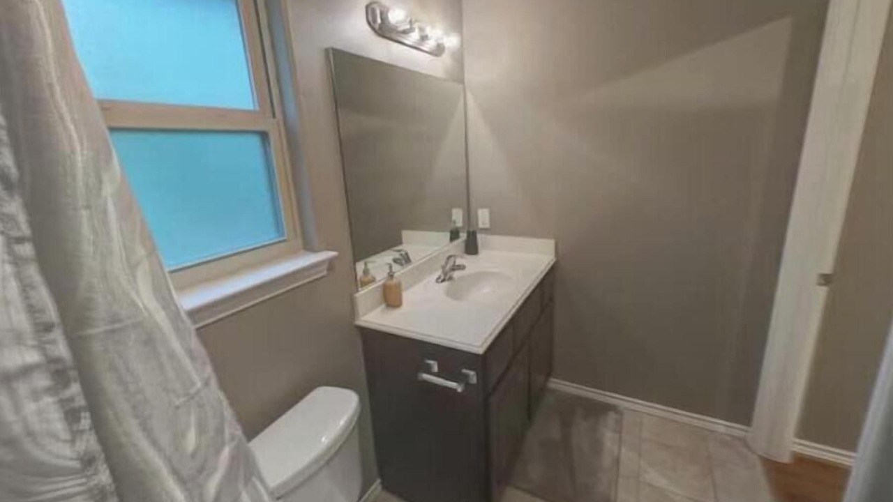 Photo of Bathroom in Roman Forest