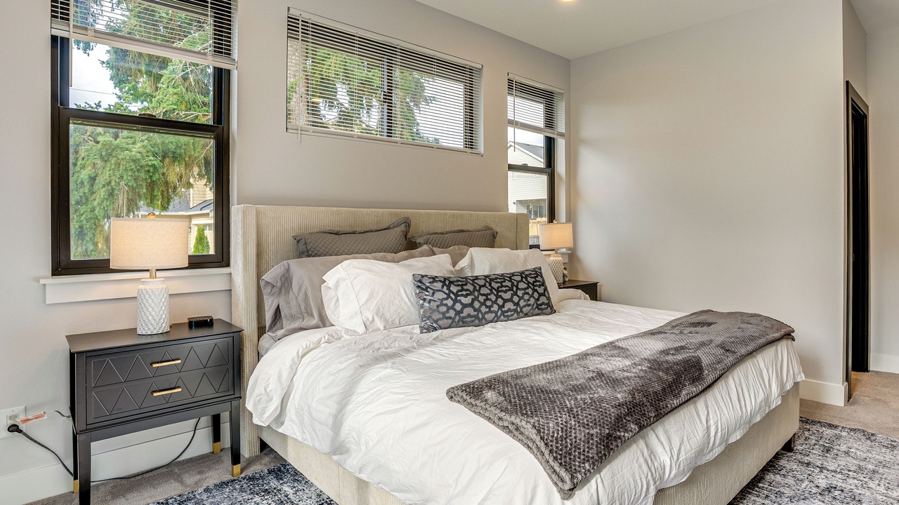 Photo of Bedroom in Silver Lake