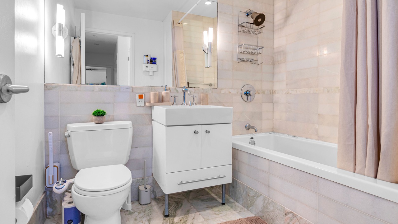 Photo of Bathroom in Midtown West