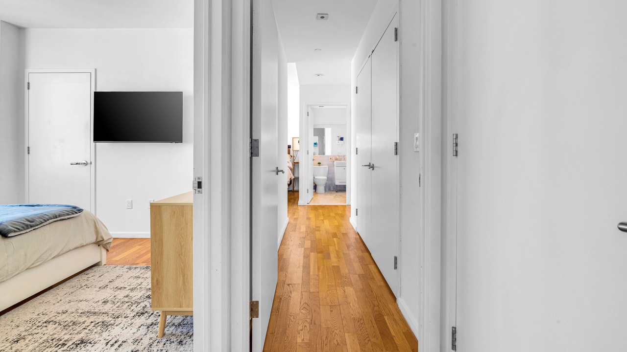 Photo of Bedroom in Midtown West