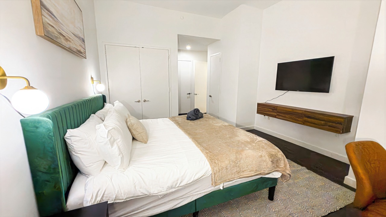 Photo of Bedroom in Hell's Kitchen