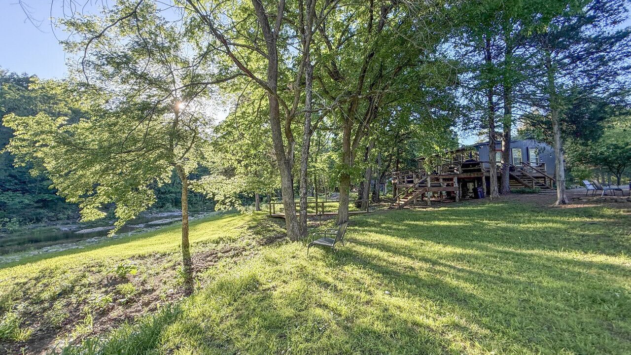 Photo of Outdoor in Boswell