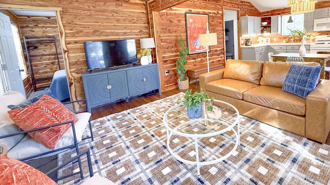 Photo of Livingroom in Boswell