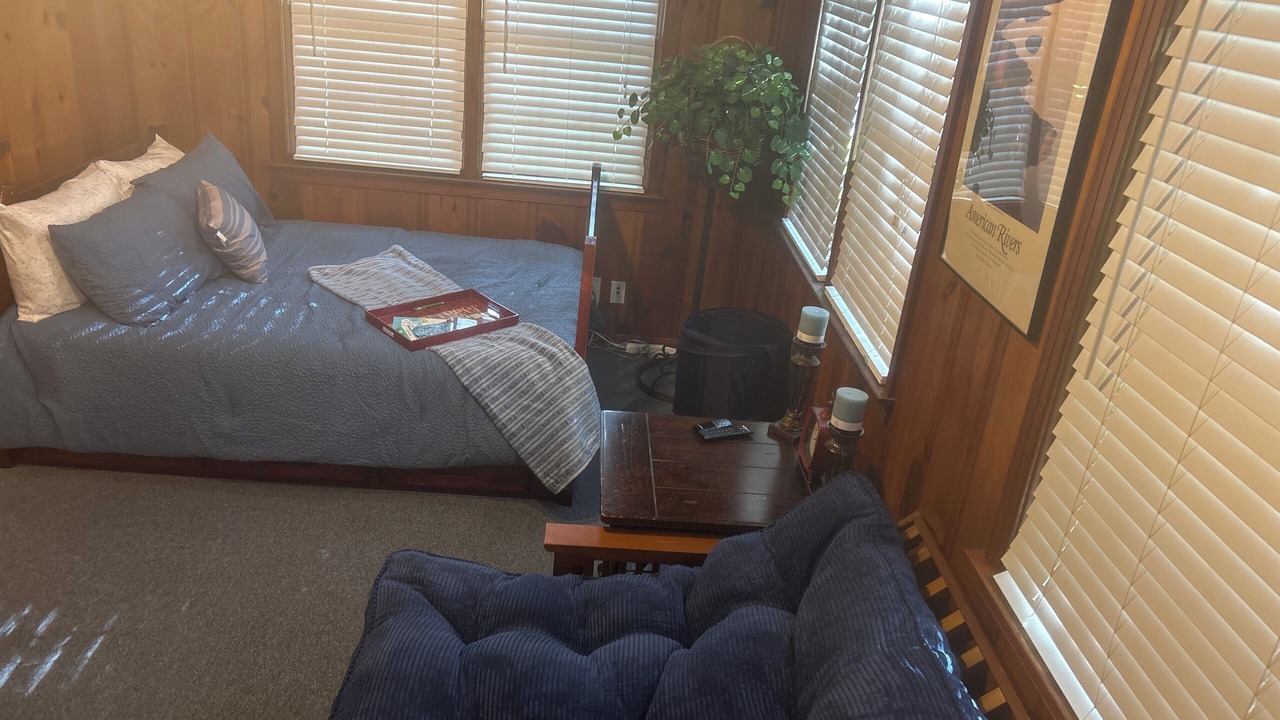 Photo of Bedroom in Stone Mountain