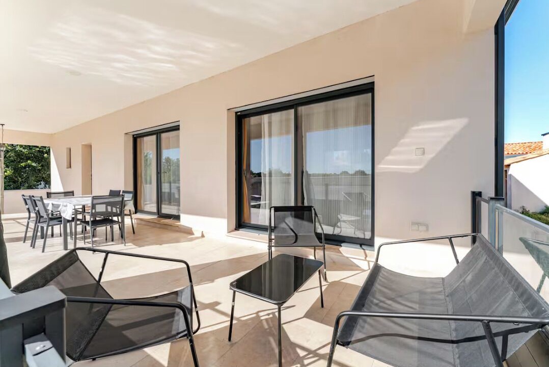 Photo of Outdoor in Saint-Quentin-la-Poterie