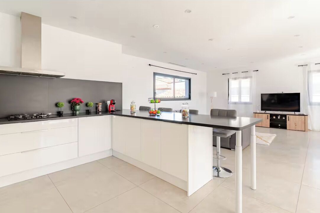 Photo of Kitchen in Saint-Quentin-la-Poterie