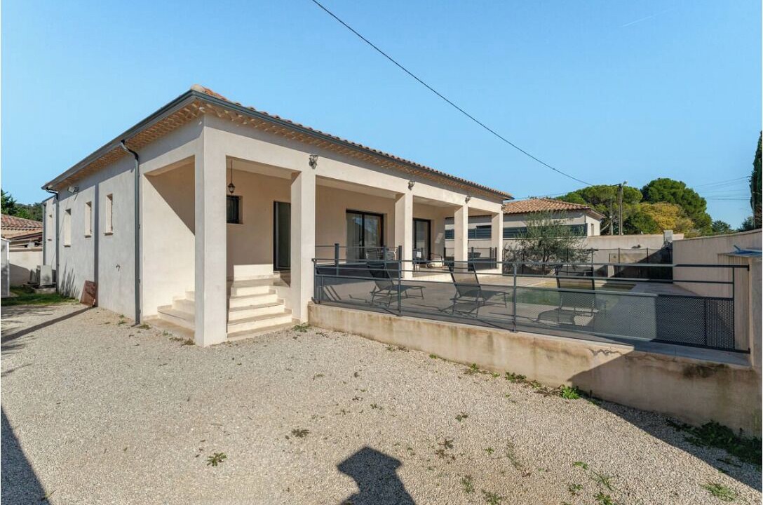 Photo of Outdoor in Saint-Quentin-la-Poterie