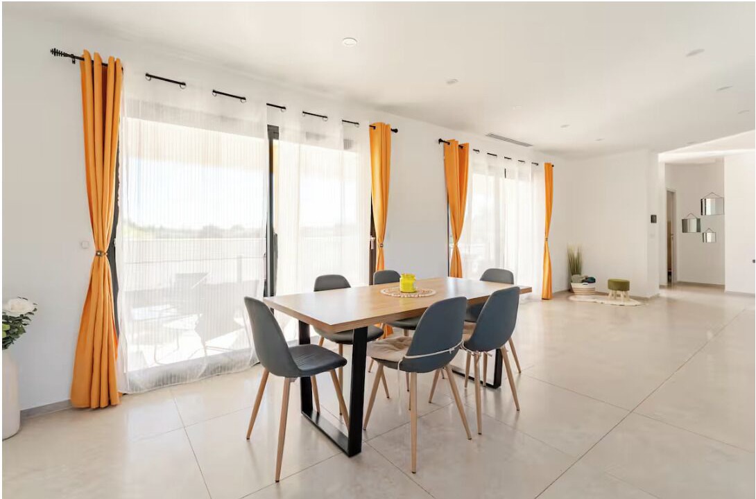 Photo of Others in Saint-Quentin-la-Poterie