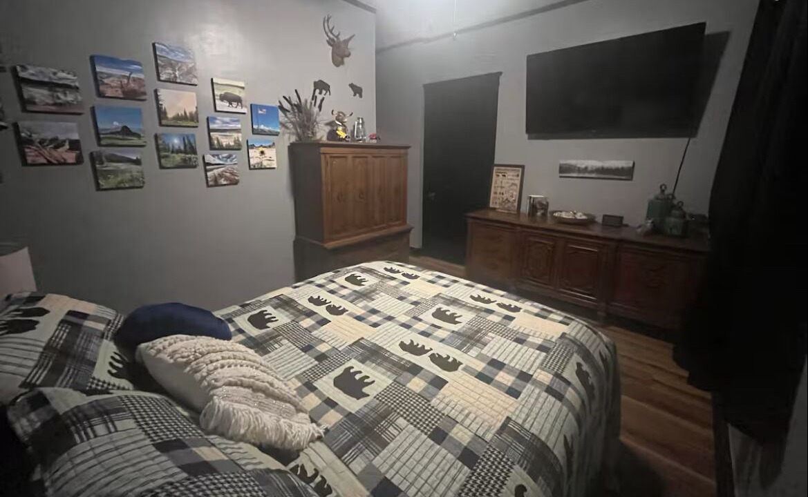 Photo of Bedroom in Beecher