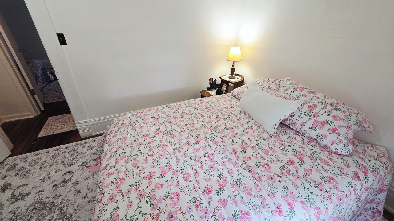 Photo of Bedroom in Corning
