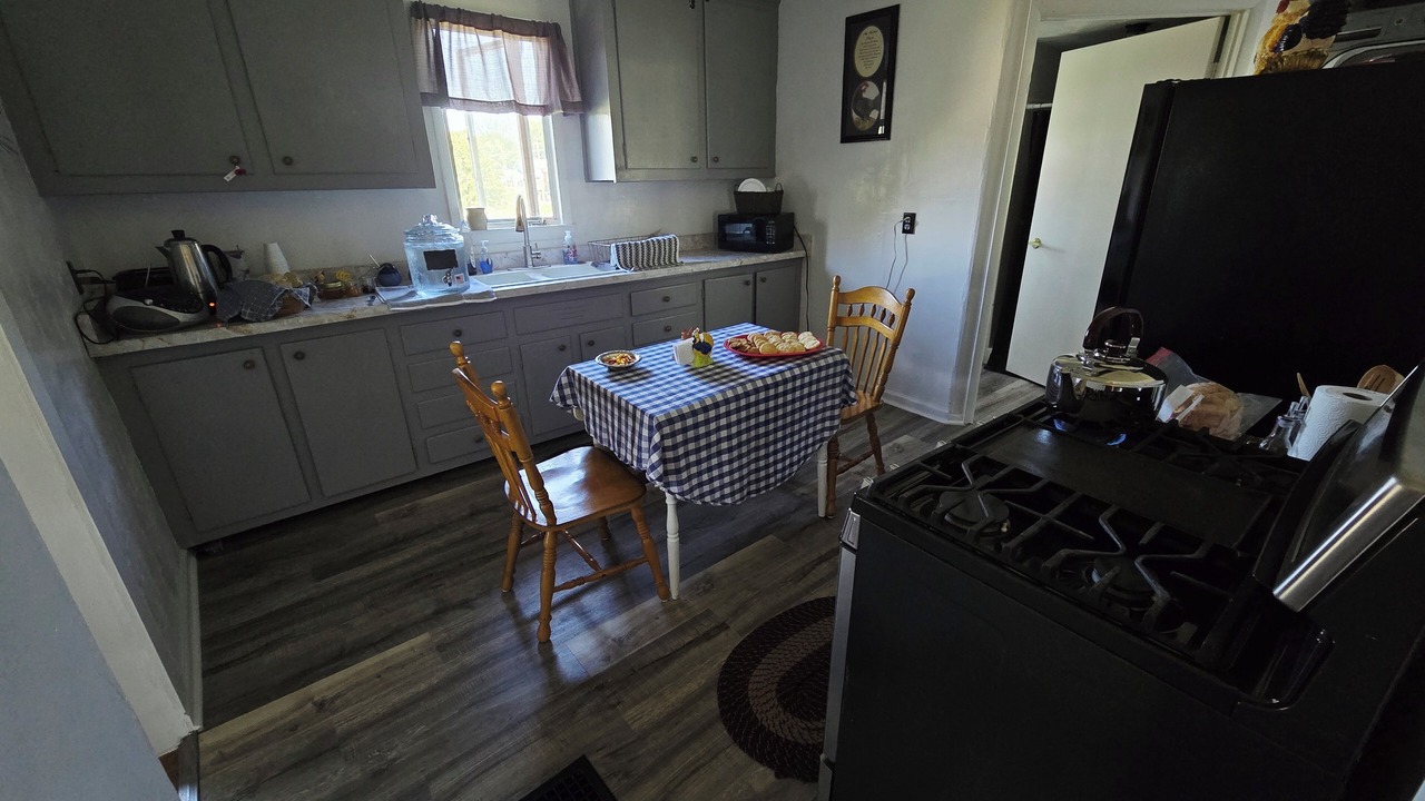 Photo of Kitchen in Corning