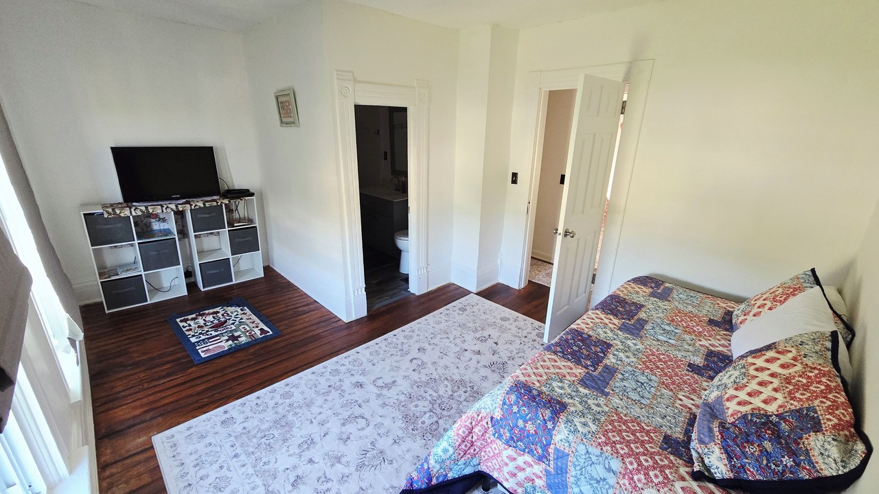 Photo of Bedroom in Corning