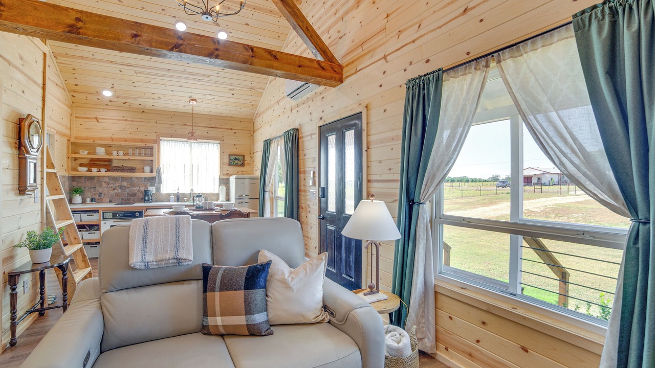 Photo of Livingroom in Van