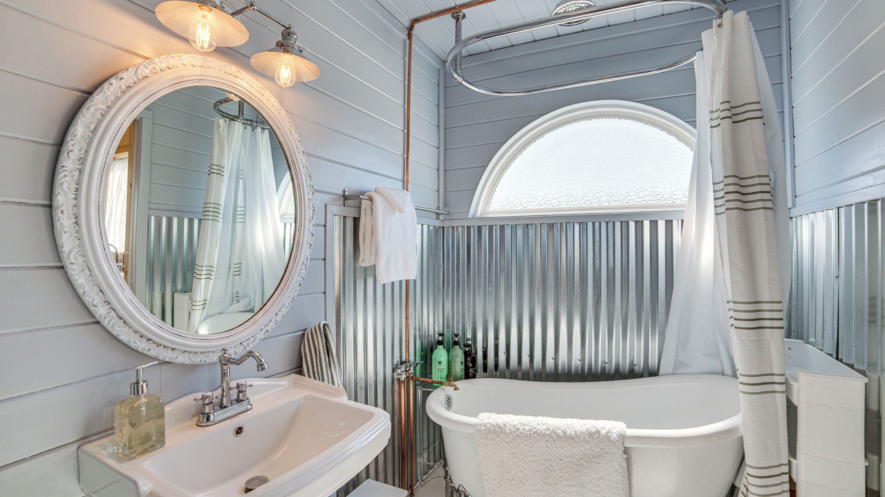 Photo of Bathroom in Van