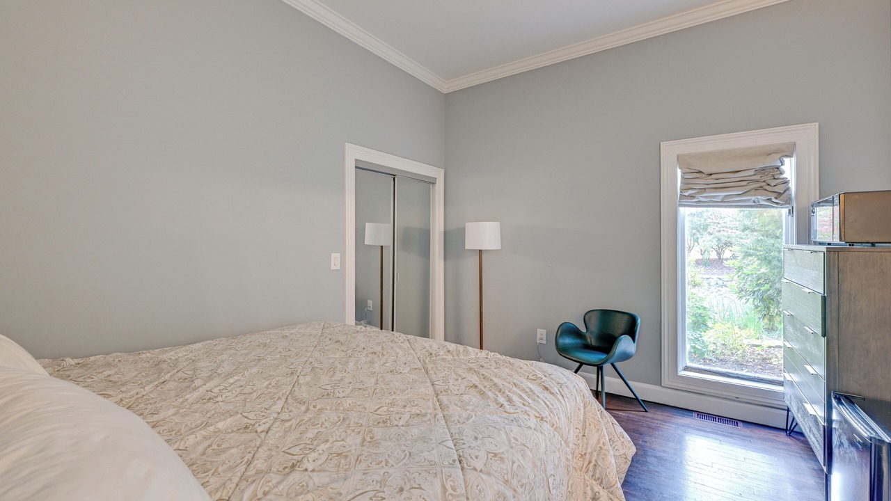 Photo of Bedroom in Norwalk