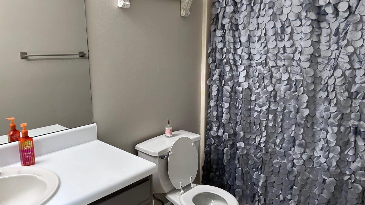 Photo of Bathroom in Acworth