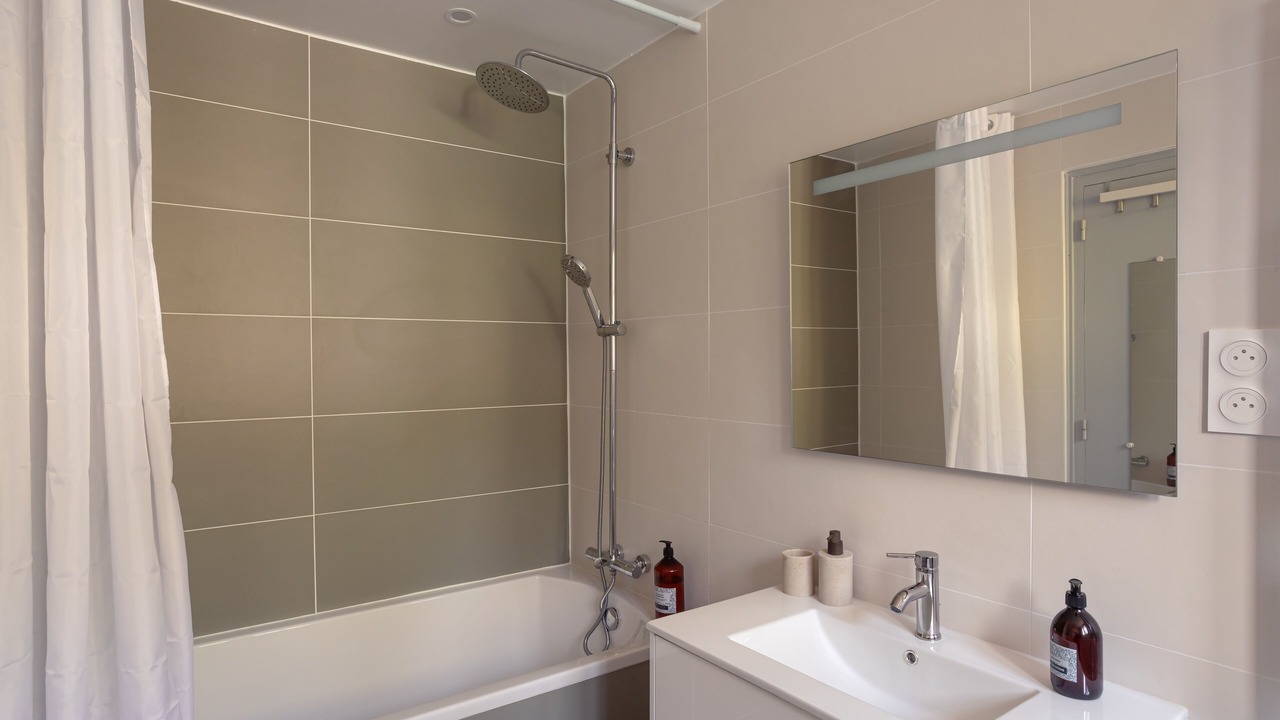 Photo of Bathroom in Planguenoual