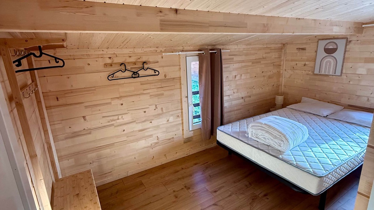 Photo of Bedroom in Saint-Leger-les-Melezes