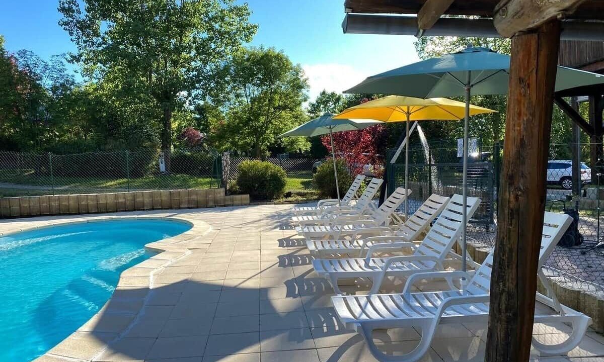 Photo of Outdoor in Saint-Leger-les-Melezes