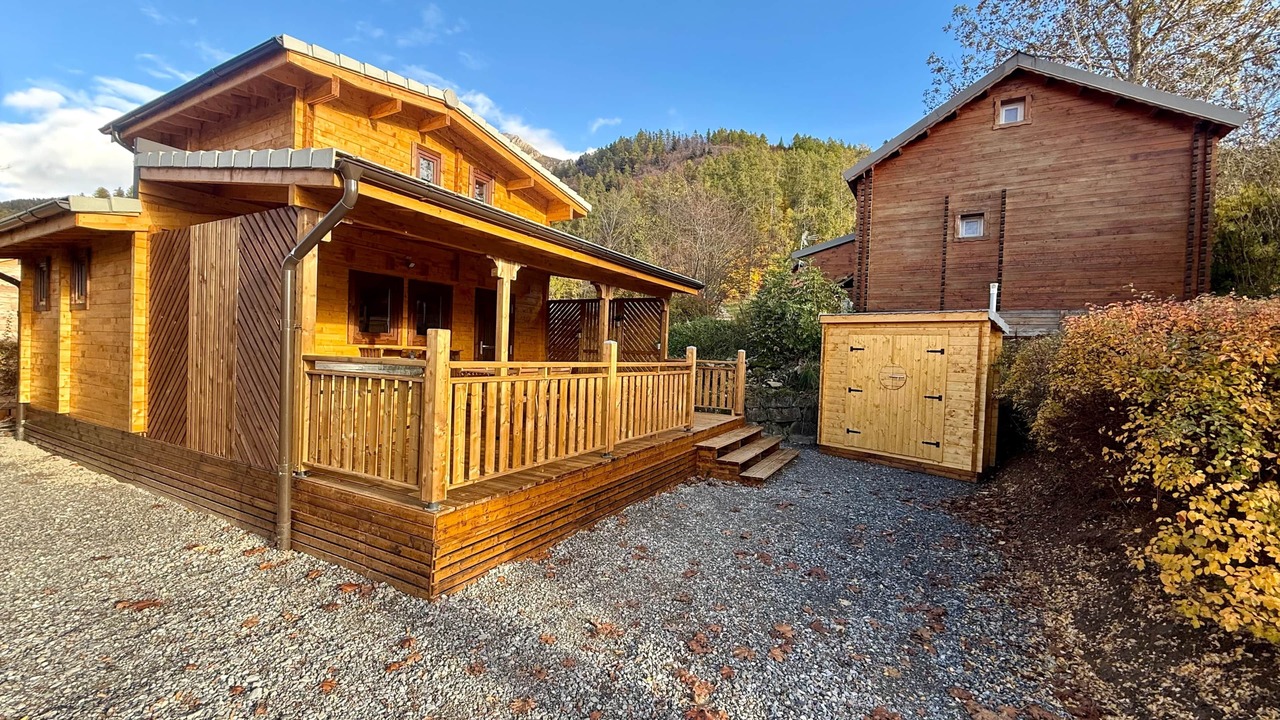 Photo of Outdoor in Saint-Leger-les-Melezes