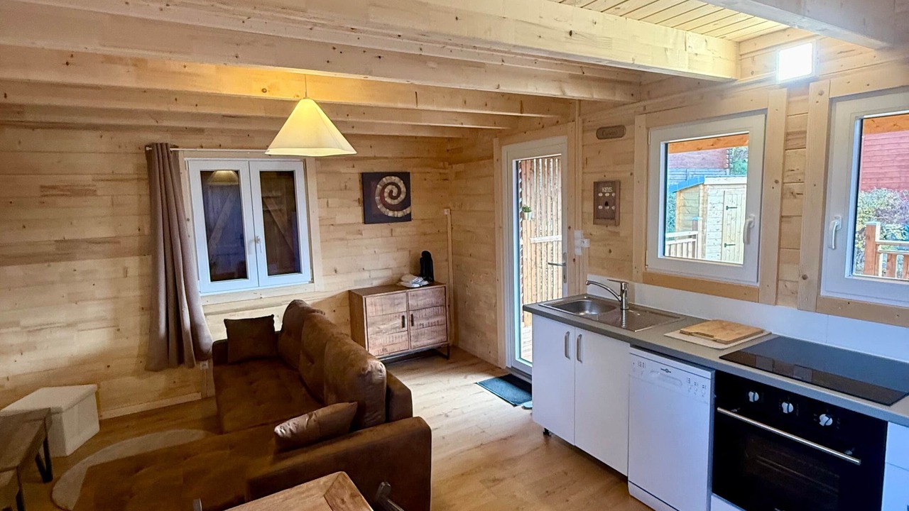 Photo of Livingroom in Saint-Leger-les-Melezes