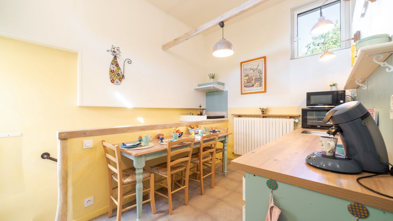 Photo of Kitchen in Mirabel-aux-Baronnies