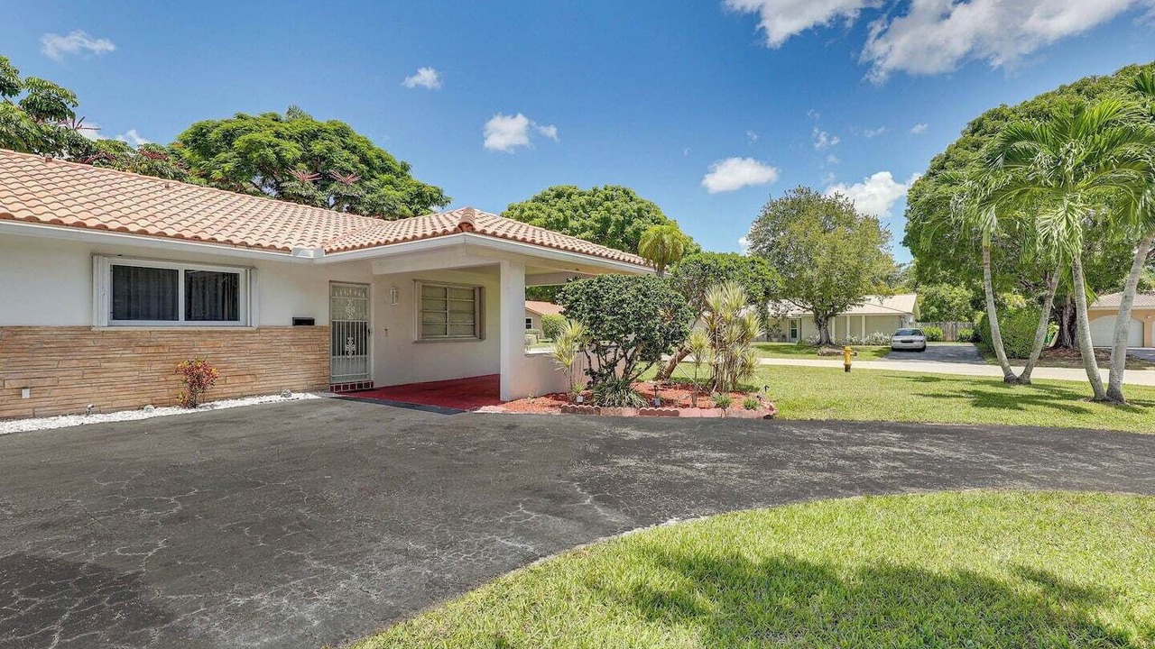 Photo of Outdoor in Coral Springs