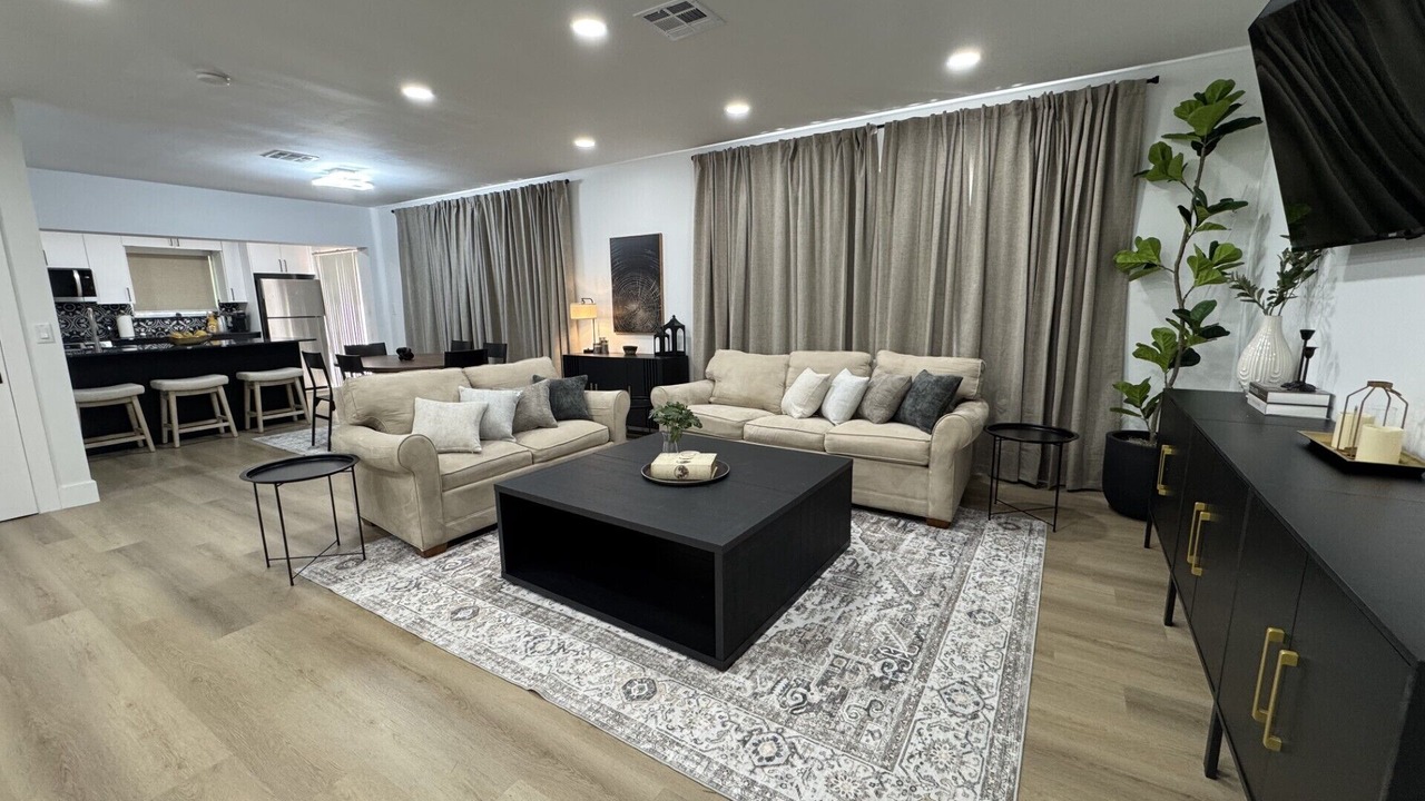 Photo of Livingroom in Coral Springs