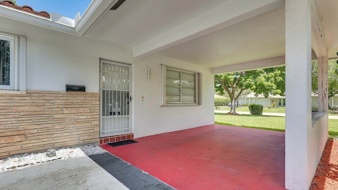 Photo of Outdoor in Coral Springs