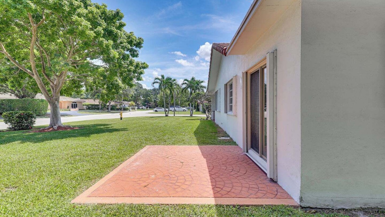 Photo of Outdoor in Coral Springs