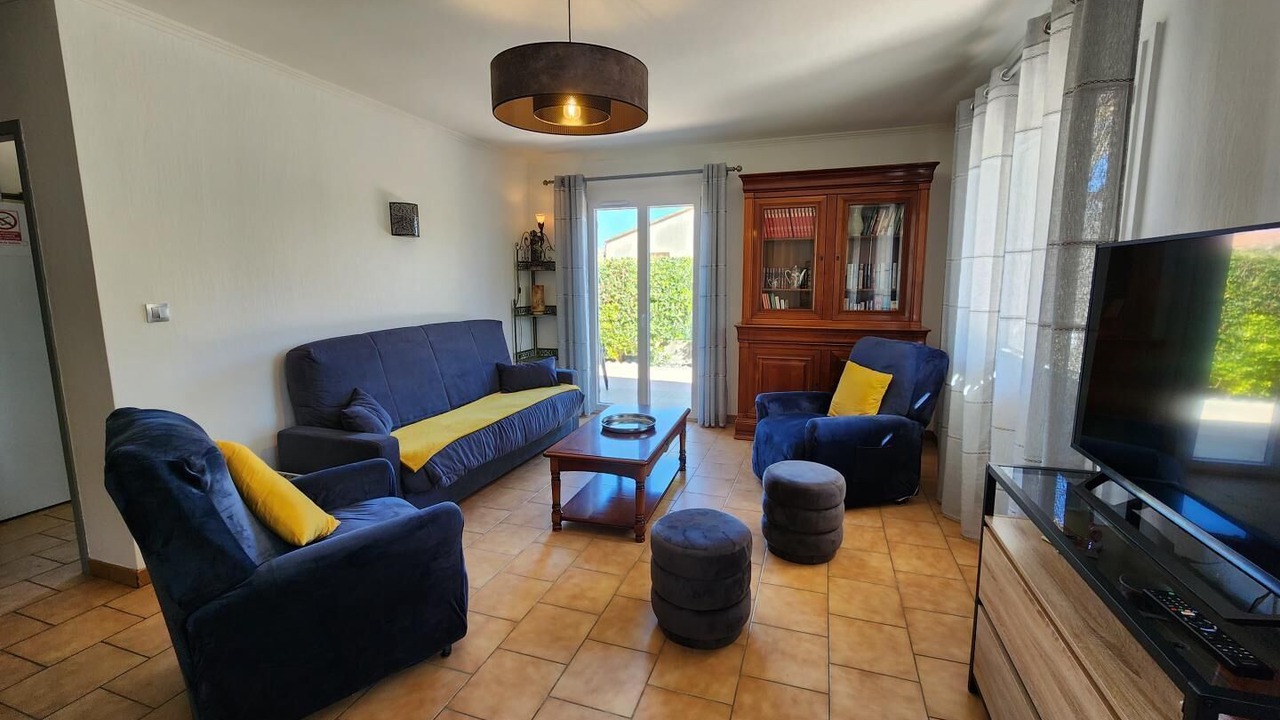 Photo of Livingroom in Bages