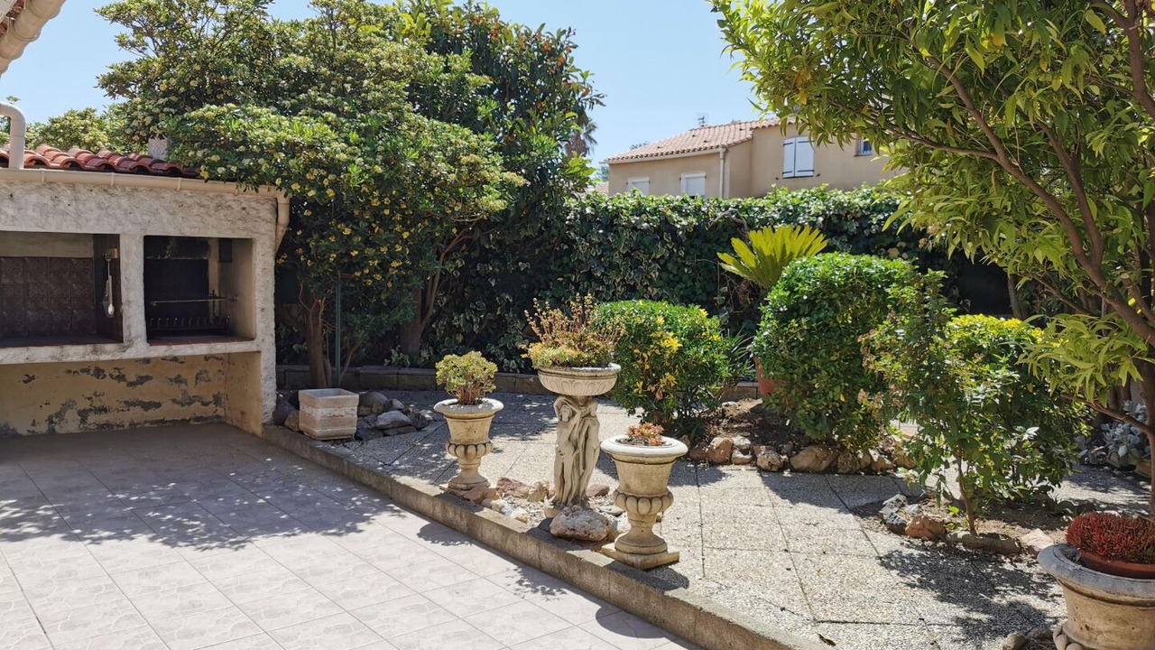 Photo of Outdoor in Bages