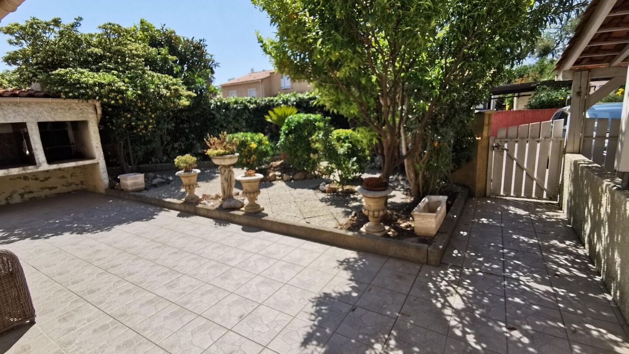Photo of Outdoor in Bages