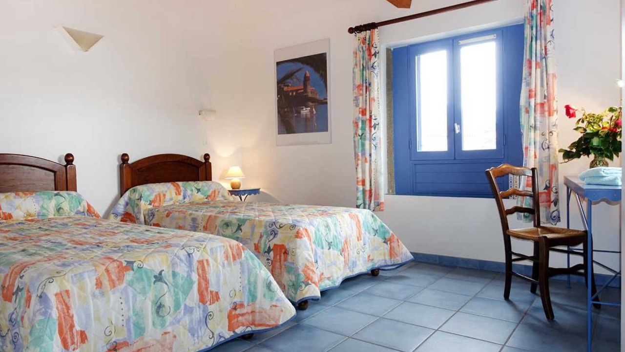 Photo of Bedroom in Planezes