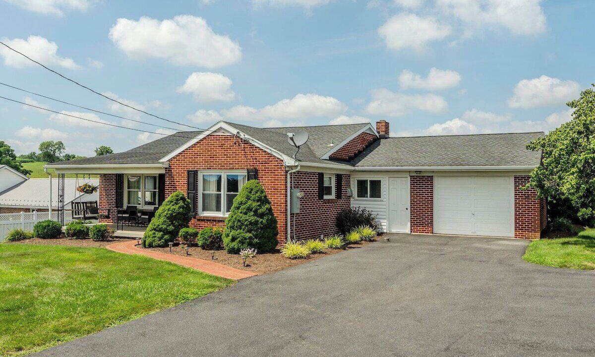 Photo of Others in Goodville