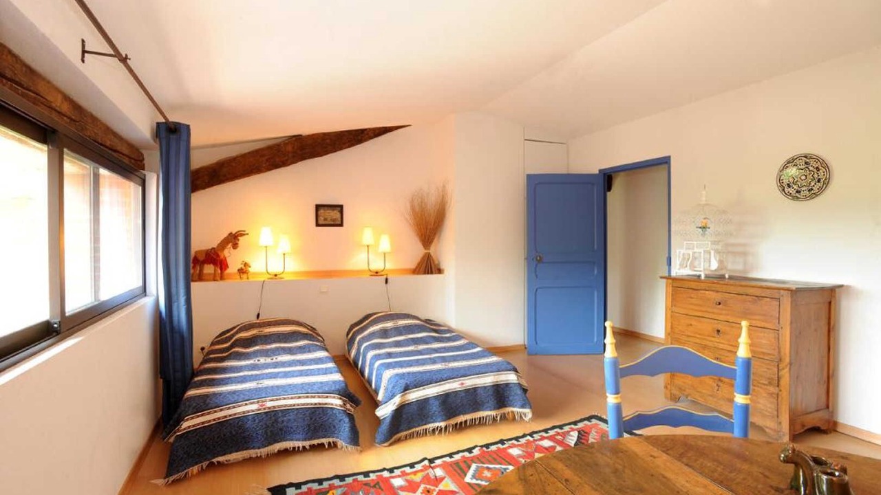 Photo of Others in Thuir