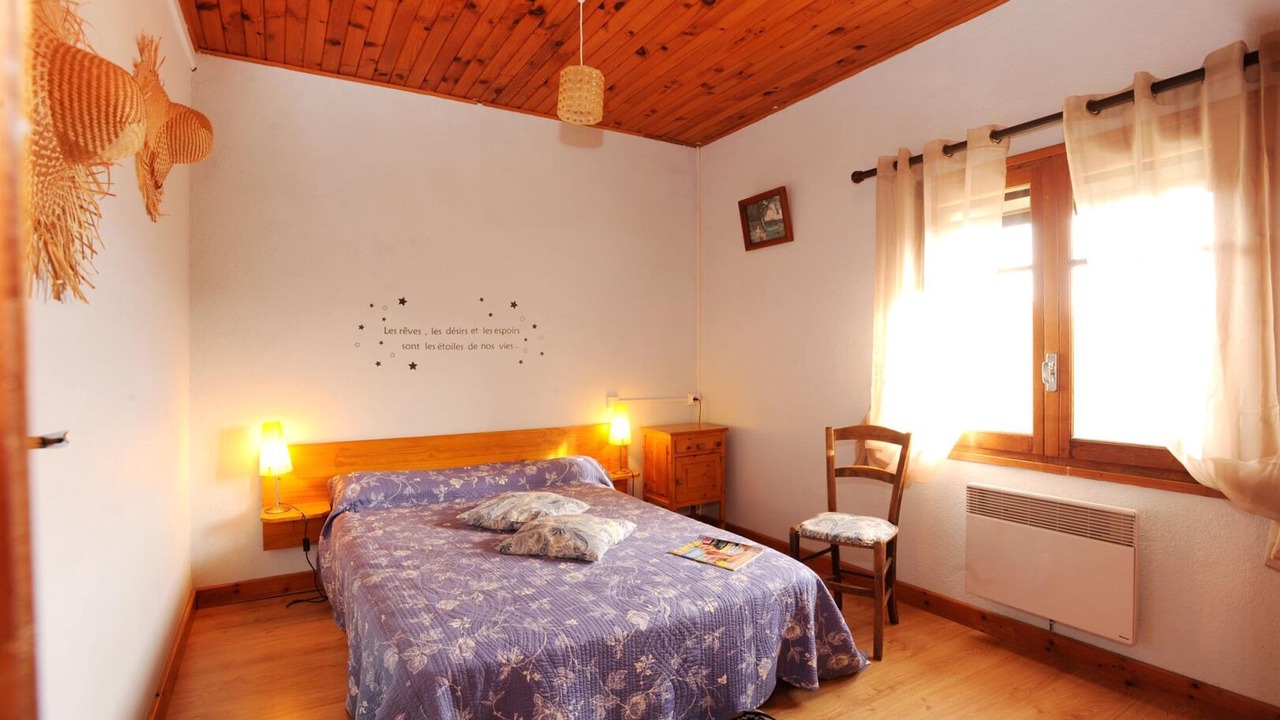 Photo of Bedroom in Ayguatebia-Talau