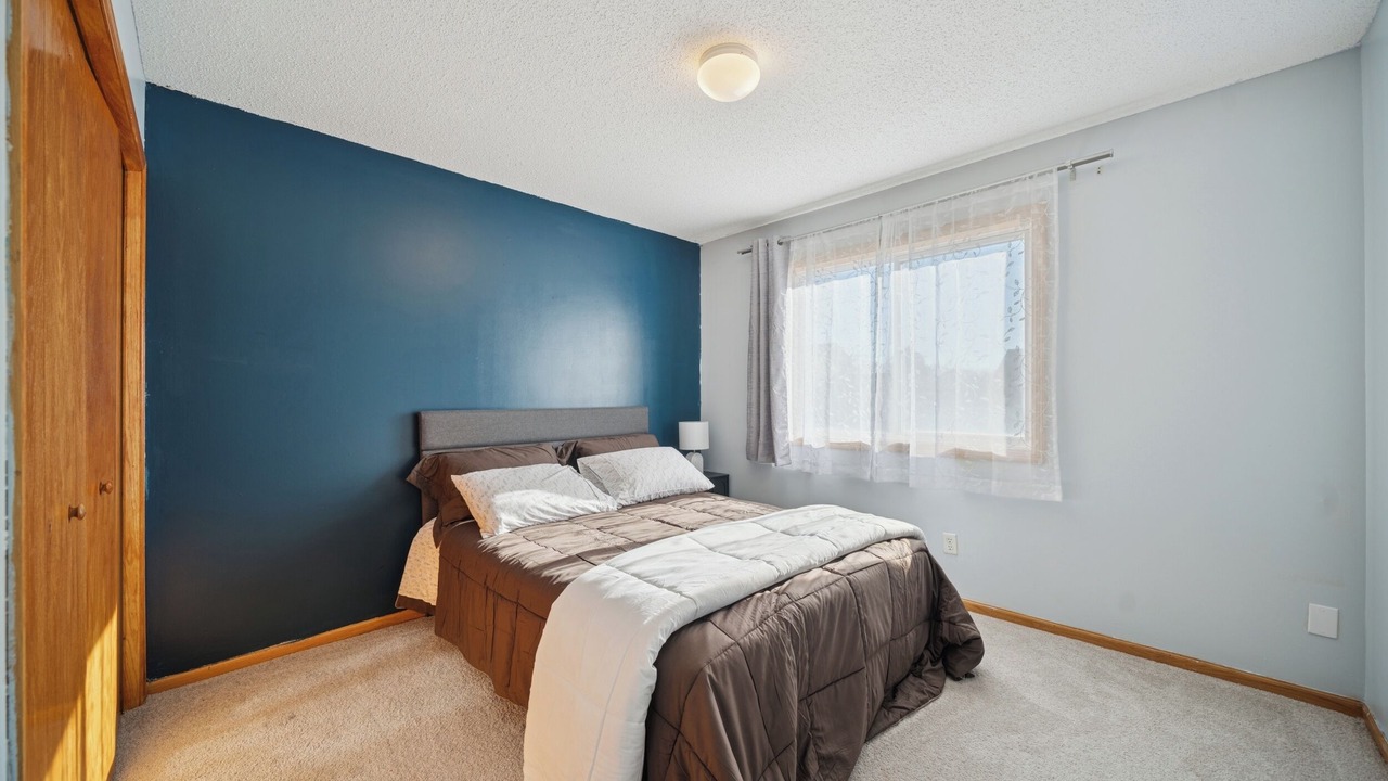 Photo of Bedroom in Rosemount