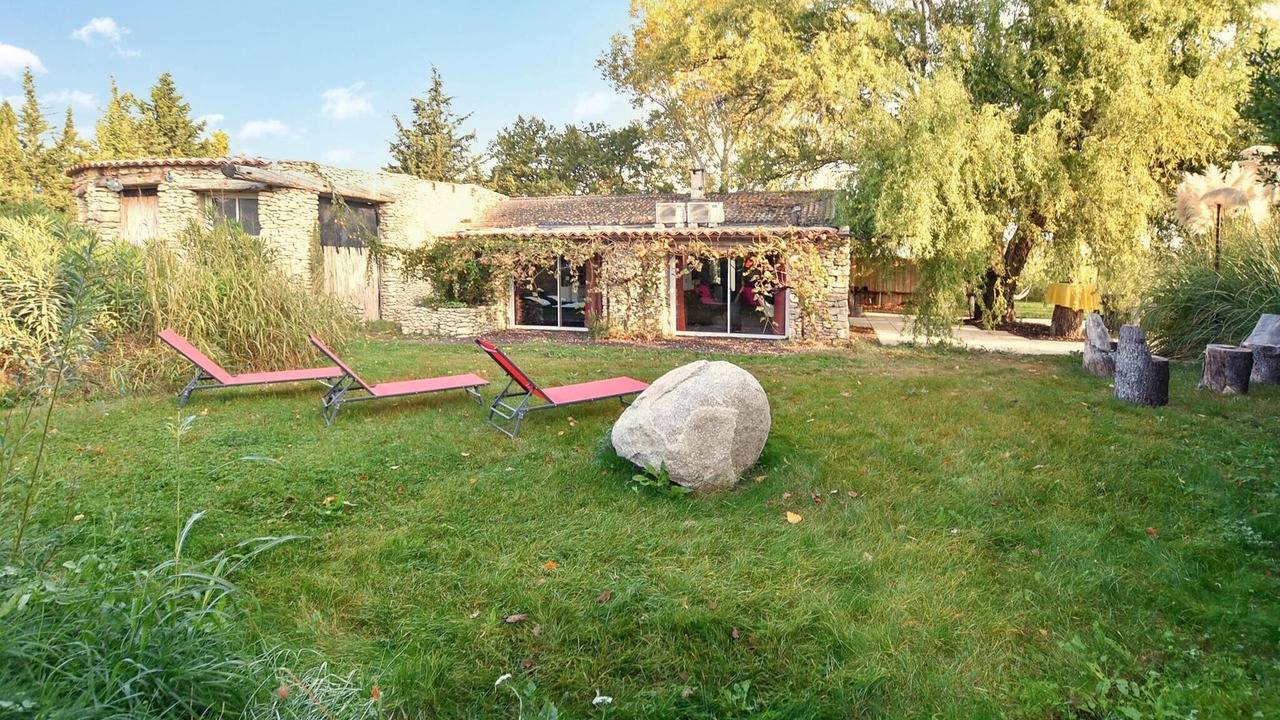 Photo of Others in Jonquieres