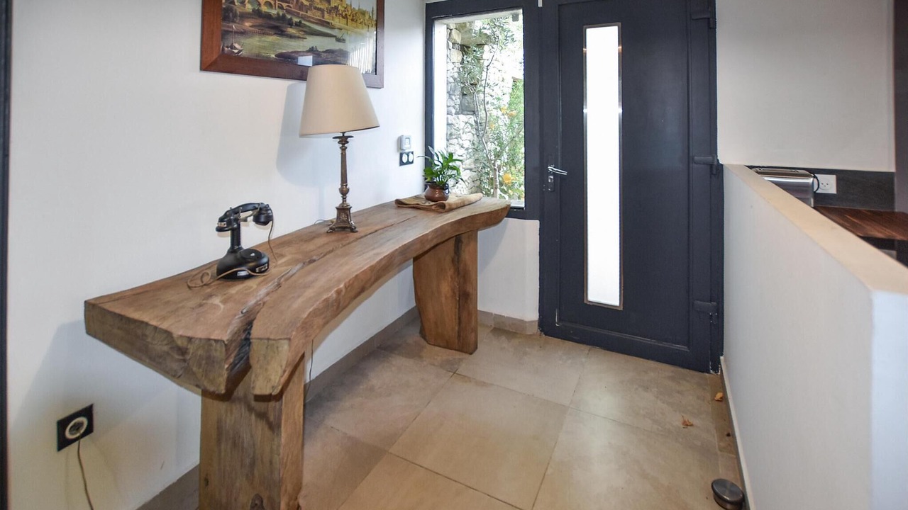 Photo of Others in Jonquieres