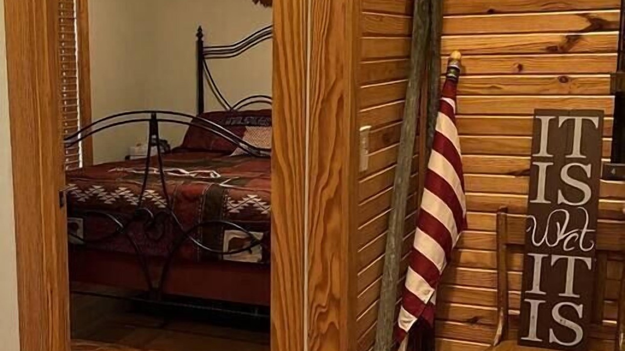 Photo of Bedroom in Calico Rock