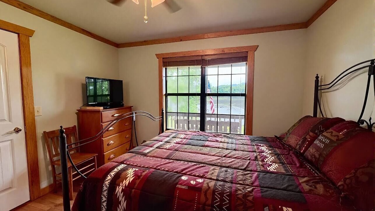 Photo of Bedroom in Calico Rock