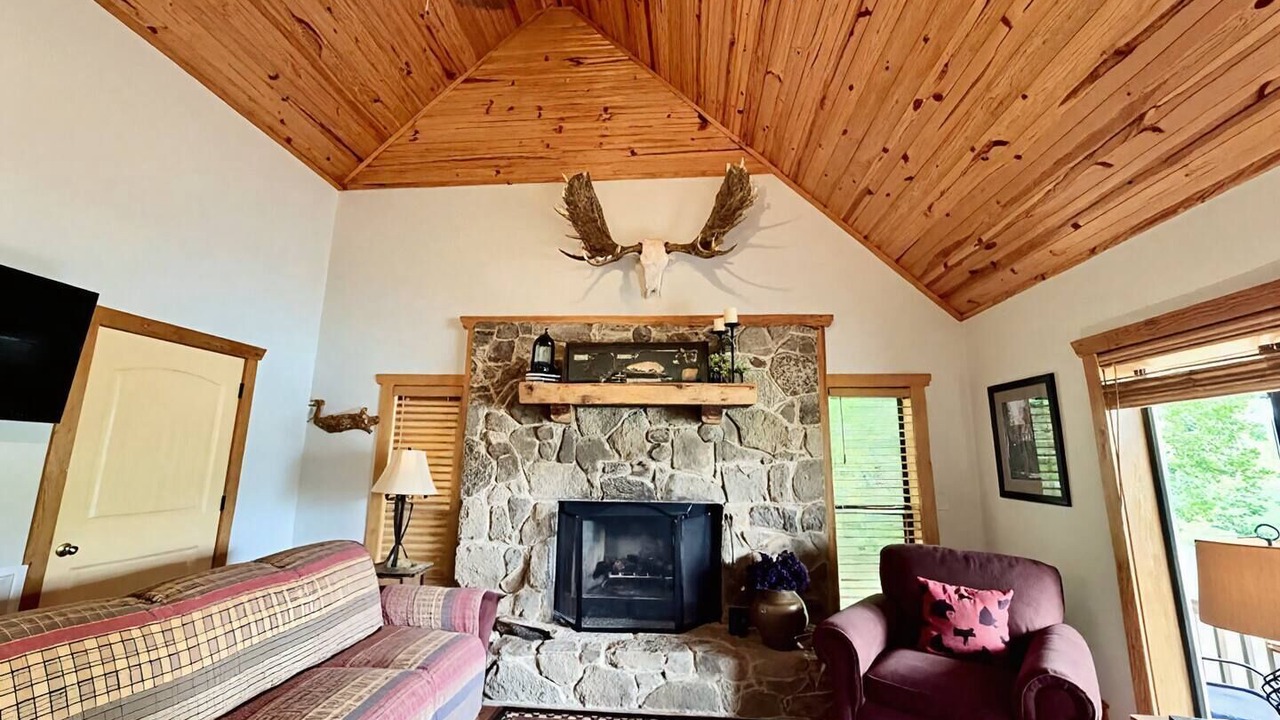 Photo of Livingroom in Calico Rock