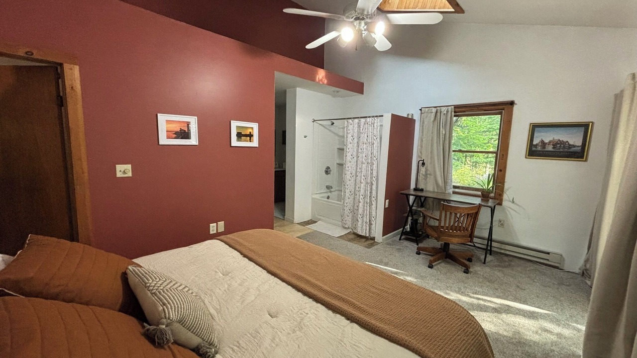 Photo of Bedroom in Clayton