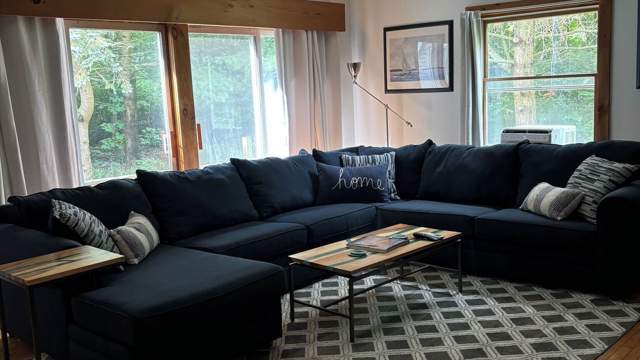 Photo of Livingroom in Clayton