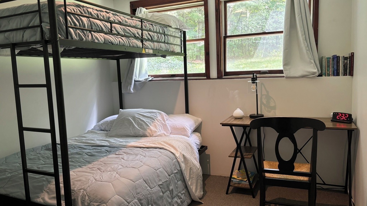 Photo of Bedroom in Clayton