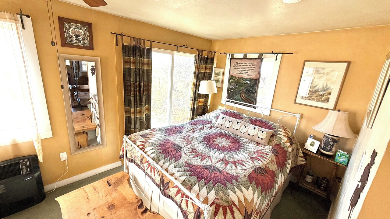 Photo of Bedroom in Plush
