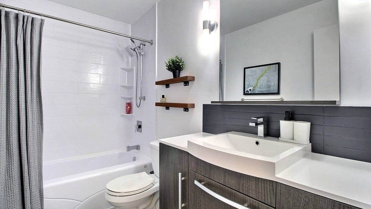 Photo of Bathroom in Pointe-de-Sainte-Foy